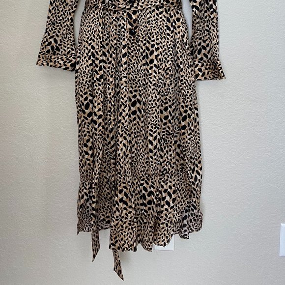 Cheetah Print WHO WHAT WEAR Dress - Picture 2 of 3